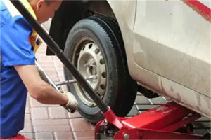 万柳附近拖车24小时服务热线电话